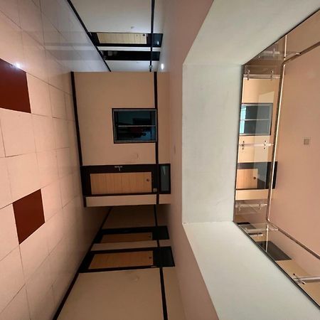 Oyo Hotel Rio Inn Anand Ngoại thất bức ảnh